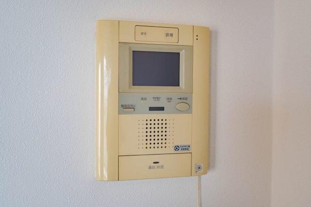 3LDK Apartment for Sale in Tsurumi-ku, Yokohama - Thumbnail 2