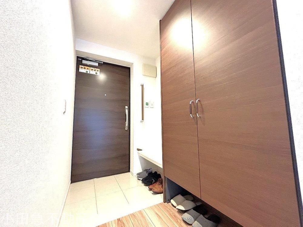2LDK Apartment for Sale in Atsugi with Natural Hot Spring - Thumbnail 2