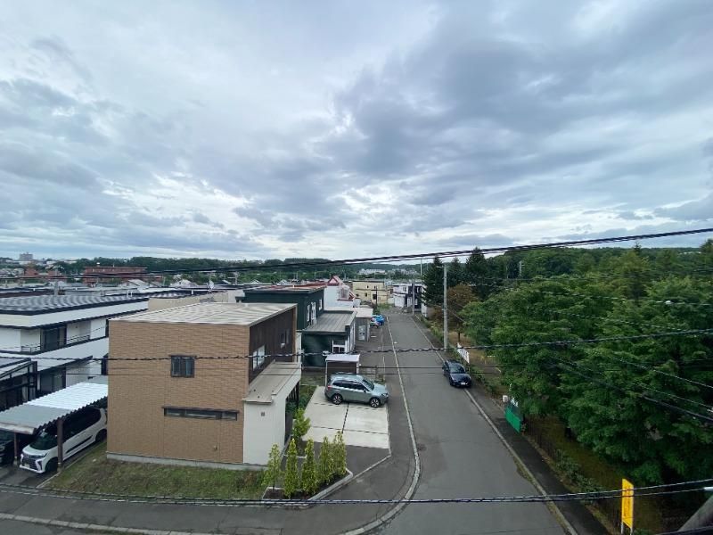 3LDK Apartment for Sale in Kiyota Ward, Sapporo - 76m2 - Thumbnail 3