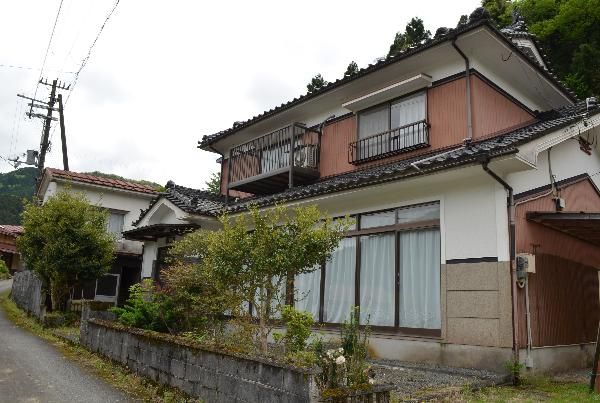 7DK House with Farmland in Shiso City, Hyogo - 2,000,000 Yen - Thumbnail 2