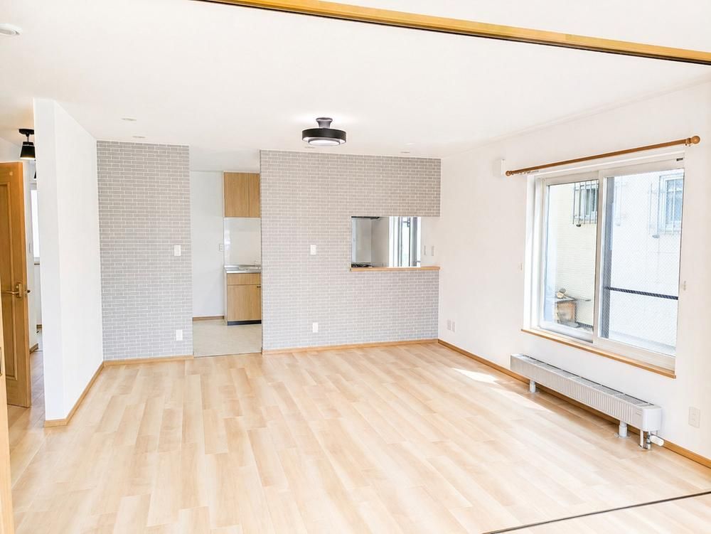 Renovated 4LDK House in Asahikawa, Hokkaido - 21.3M Yen - Thumbnail 3