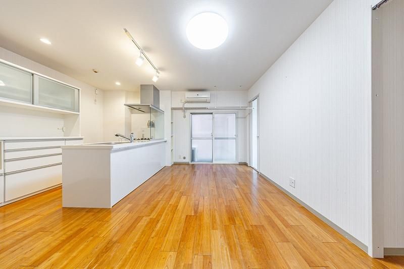 2LDK Apartment for Sale in Noborito, Kawasaki - Thumbnail 4