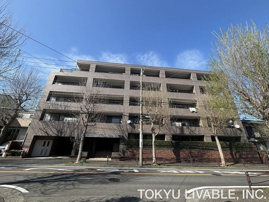 3LDK Apartment for Sale in Kawasaki, Kanagawa - 73m2 - Thumbnail 3