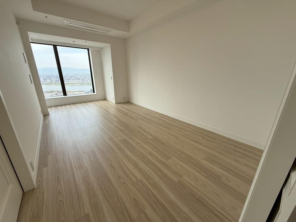 New 2LDK Apartment in Osaka City, Kita-ku - 380 Million Yen - Thumbnail 2