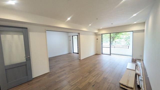 Renovated 2LDK Apartment in Chigasaki Near Beach - Thumbnail 2