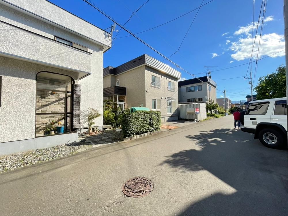 Renovated 4LDK House Near Shinkawa Station in Sapporo Kita Ward - Thumbnail 2