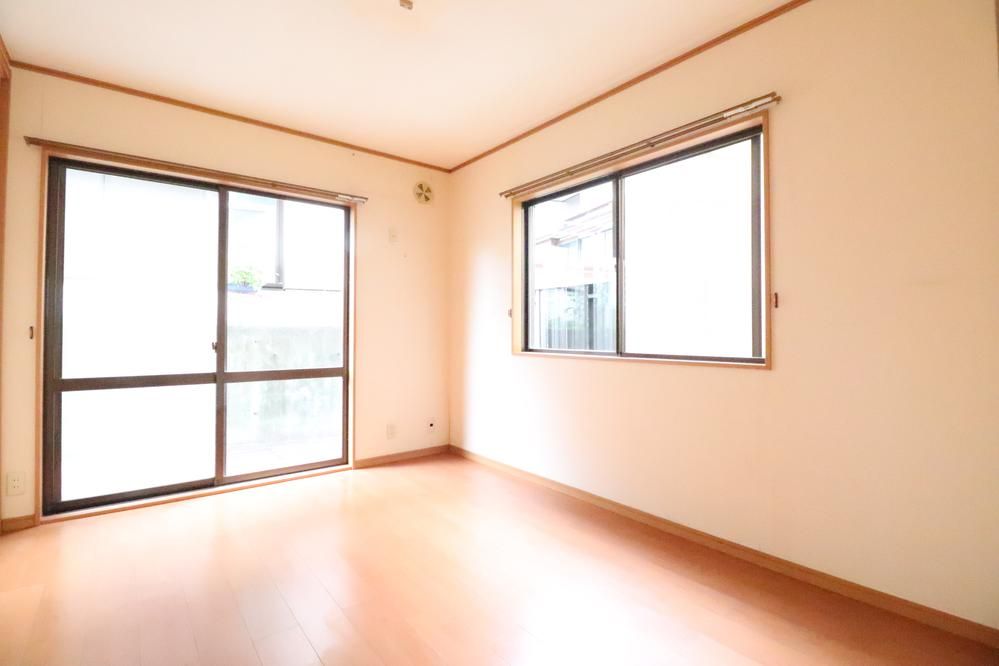 5LDK House for Sale in Funabashi, Chiba - 19.8 Million Yen - Thumbnail 2