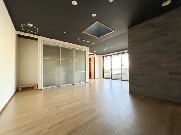 6LDK Detached House in Higashi Ward, Kumamoto – 306 sqm with Garage - Thumbnail 4