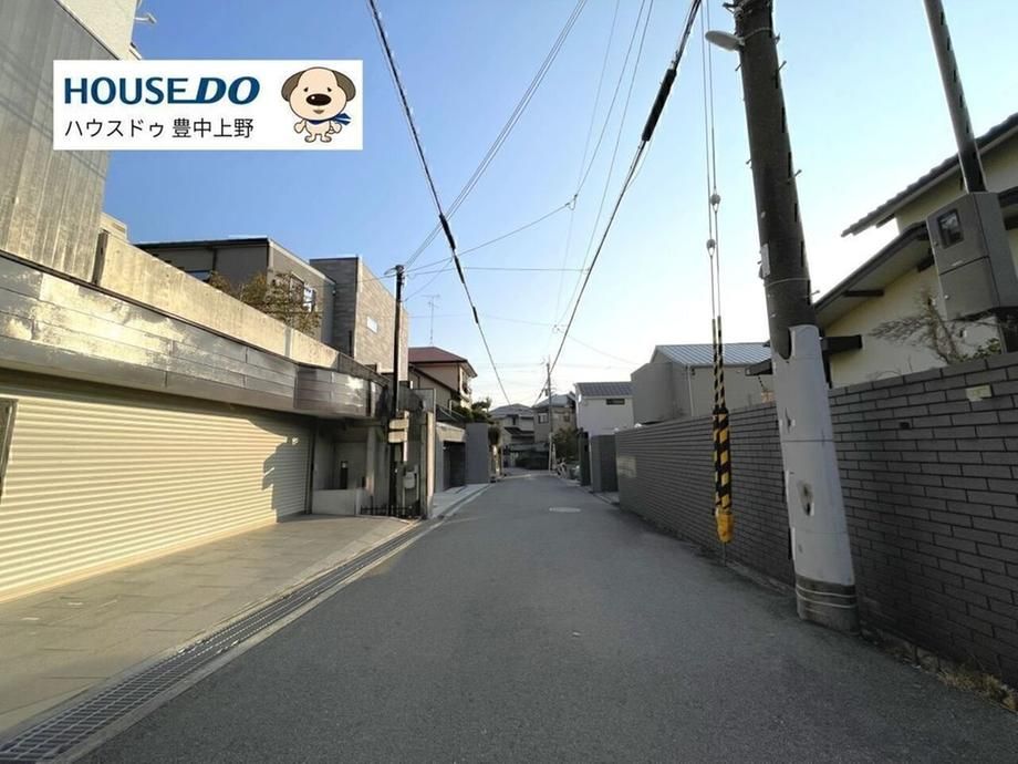 331m2 Land for Sale in Higashi Toyonaka, Toyonaka City - Thumbnail 2