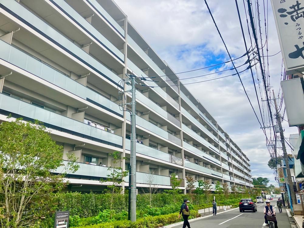 3LDK Apartment for Sale in Funabashi, Chiba - Thumbnail 2