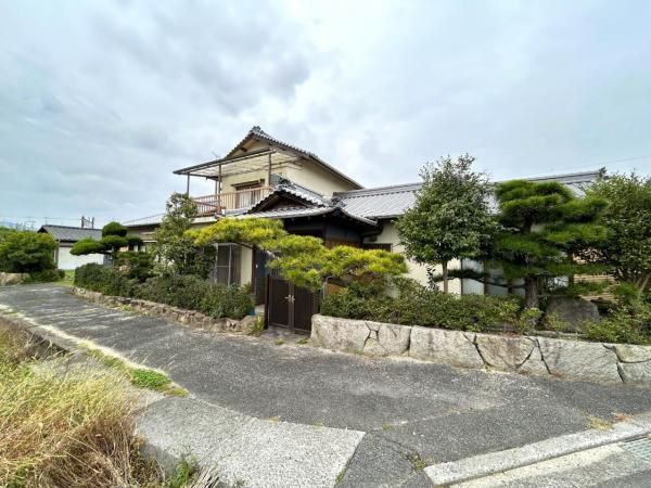 7DK Kominka on 220-Tsubo Land in Imabari, Ehime - Thumbnail 3
