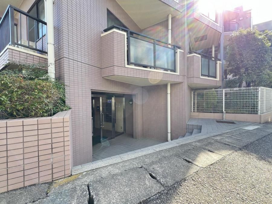 4LDK Apartment for Sale in Miyamae Ward, Kawasaki - 96.82m2 - Thumbnail 2