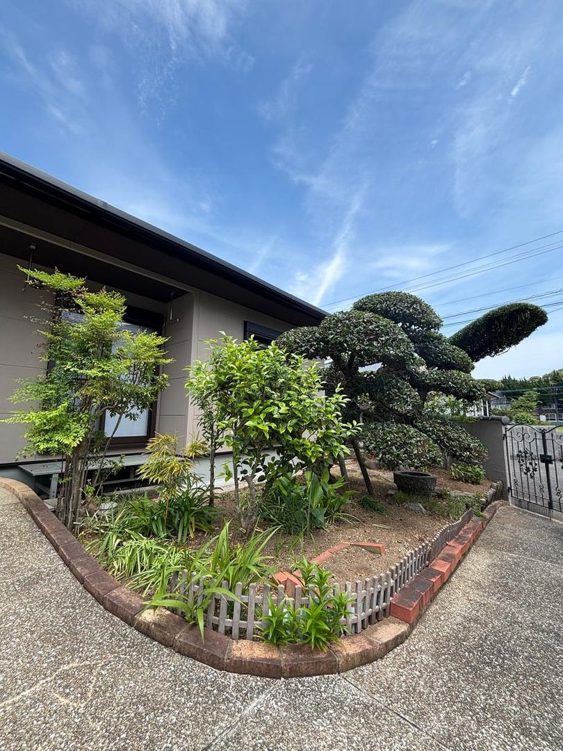 Renovated 3LDK+S House for Sale in Miyazaki City, Miyazaki - Thumbnail 2