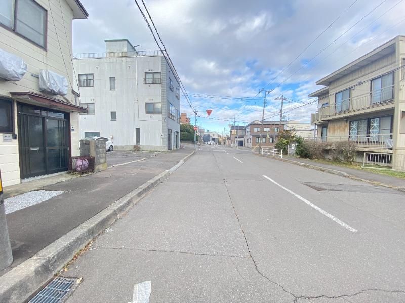 4LDK Detached House for Sale in Aoyagi-cho, Hakodate - Thumbnail 2