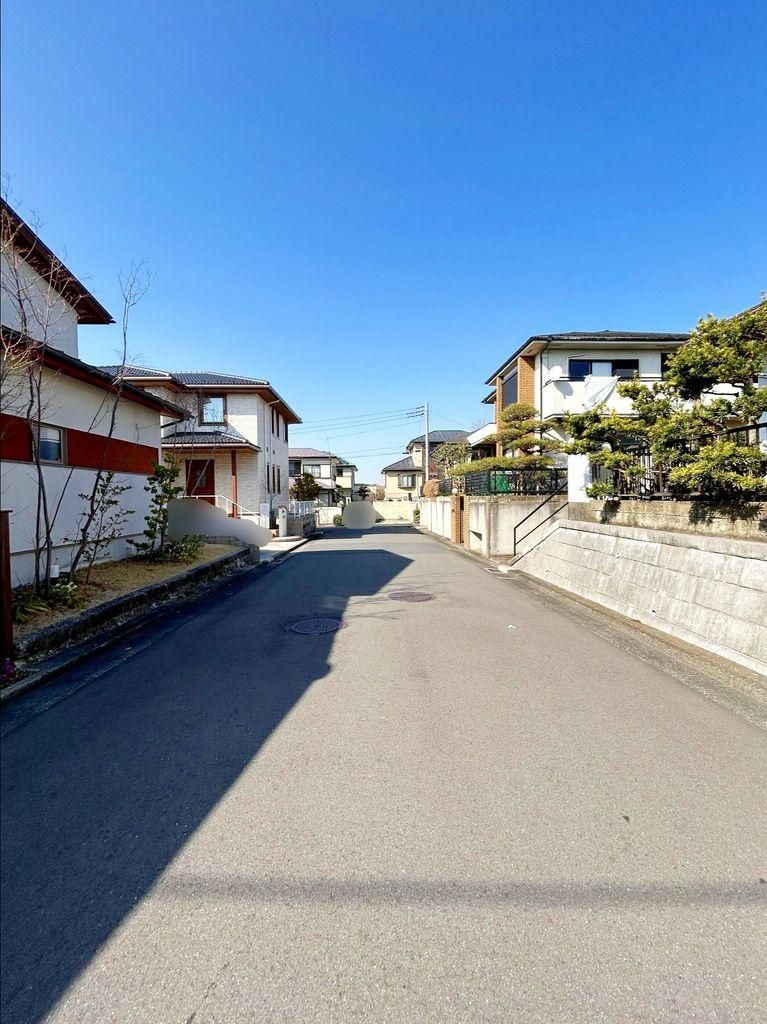 Land for Sale in Katsuraidai Higashi, Sakae Ward, Yokohama - 241.54 sqm - Thumbnail 3