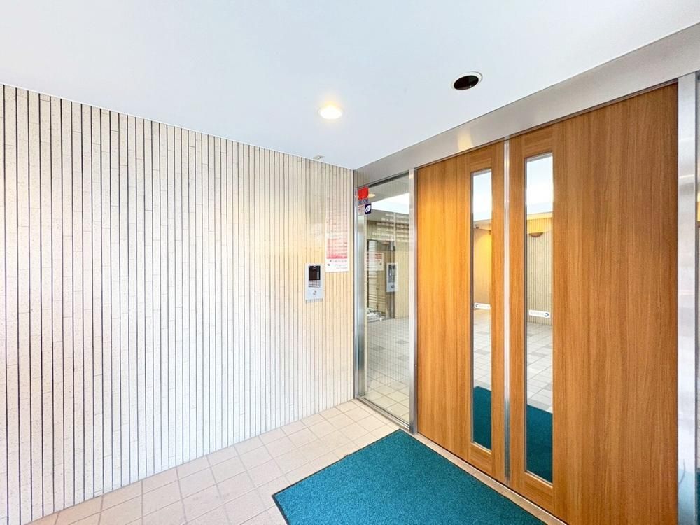 Renovated 3LDK Apartment in Kawasaki, Kanagawa - Thumbnail 4