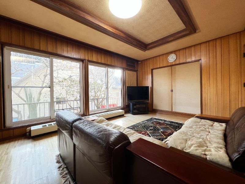 4LDK Detached House in Ebetsu, Hokkaido - 11.8 Million Yen - Thumbnail 3