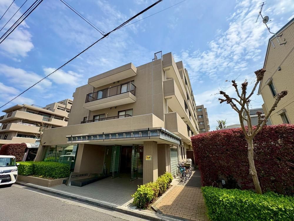 2LDK Apartment for Sale in Urawa Ward, Saitama City - Thumbnail 2