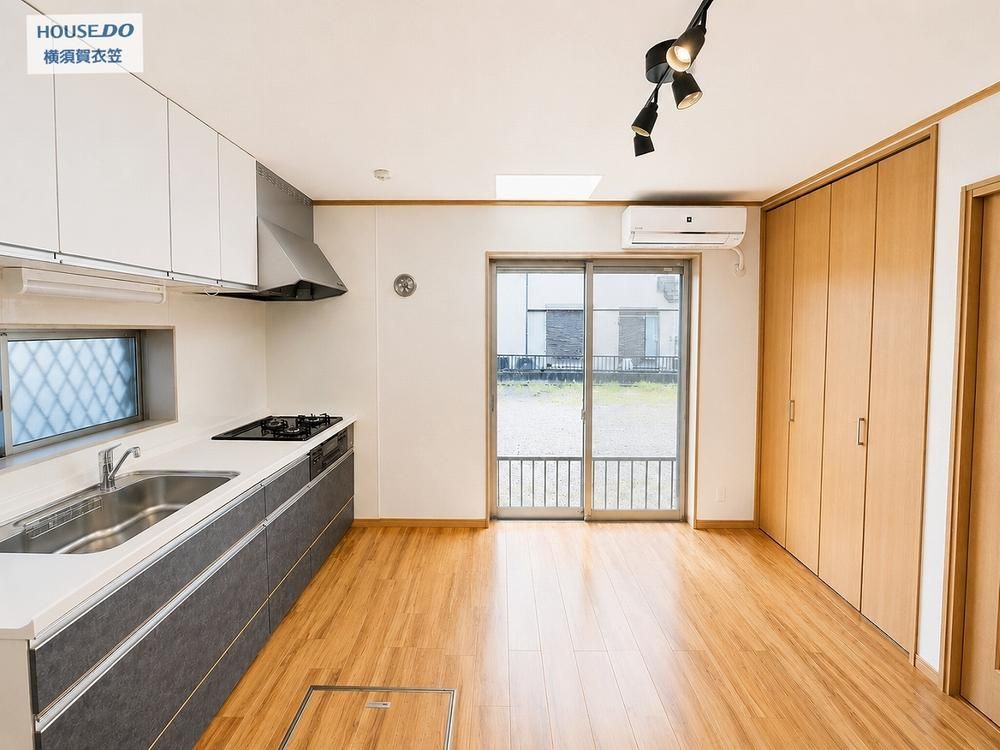 2DK Used House for Sale in Yokosuka, Kanagawa - 16.8M Yen - Thumbnail 4
