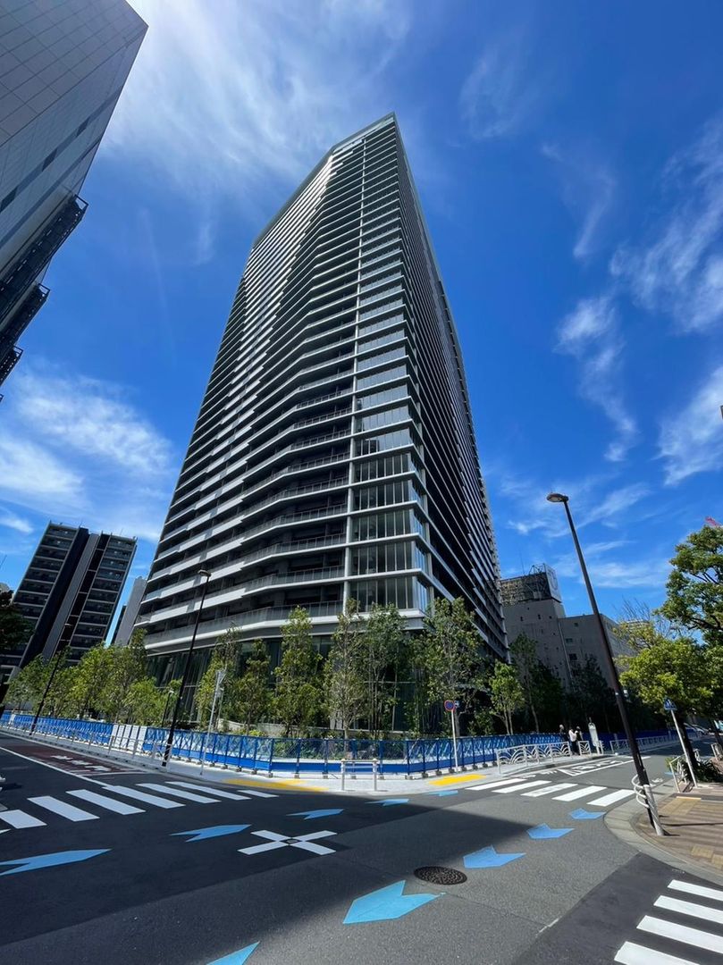 3LDK New Apartment for Sale in LIVIO TOWER SHINAGAWA, Minato - Thumbnail 2