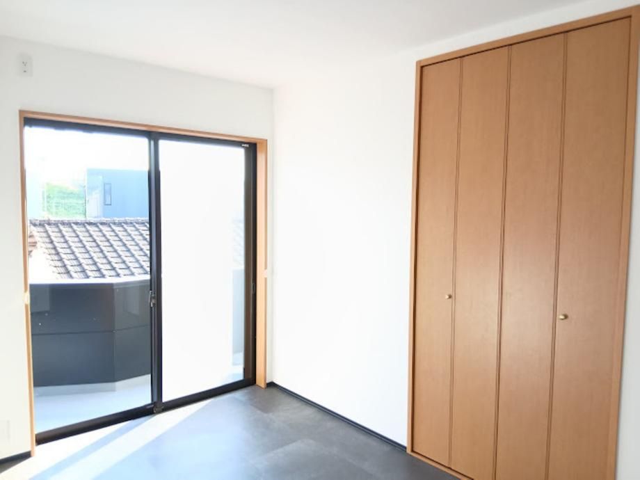 Renovated 4LDK Detached House for Sale in Miyazaki City - Thumbnail 2
