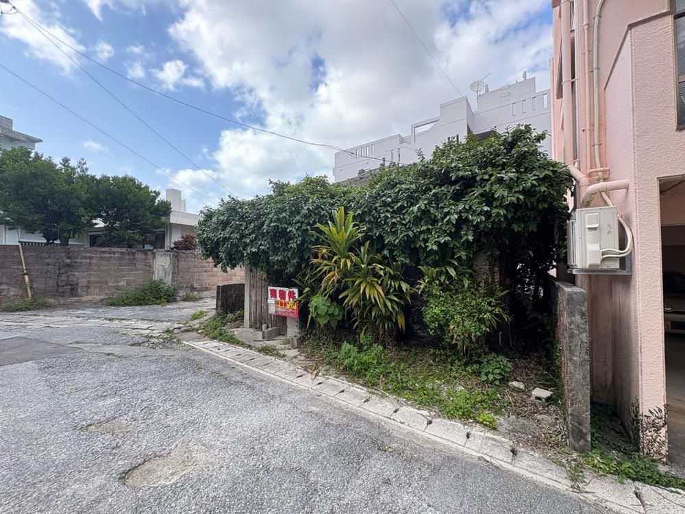 Land for Sale in Ameku, Naha City, Okinawa - 84m2 - Thumbnail 4