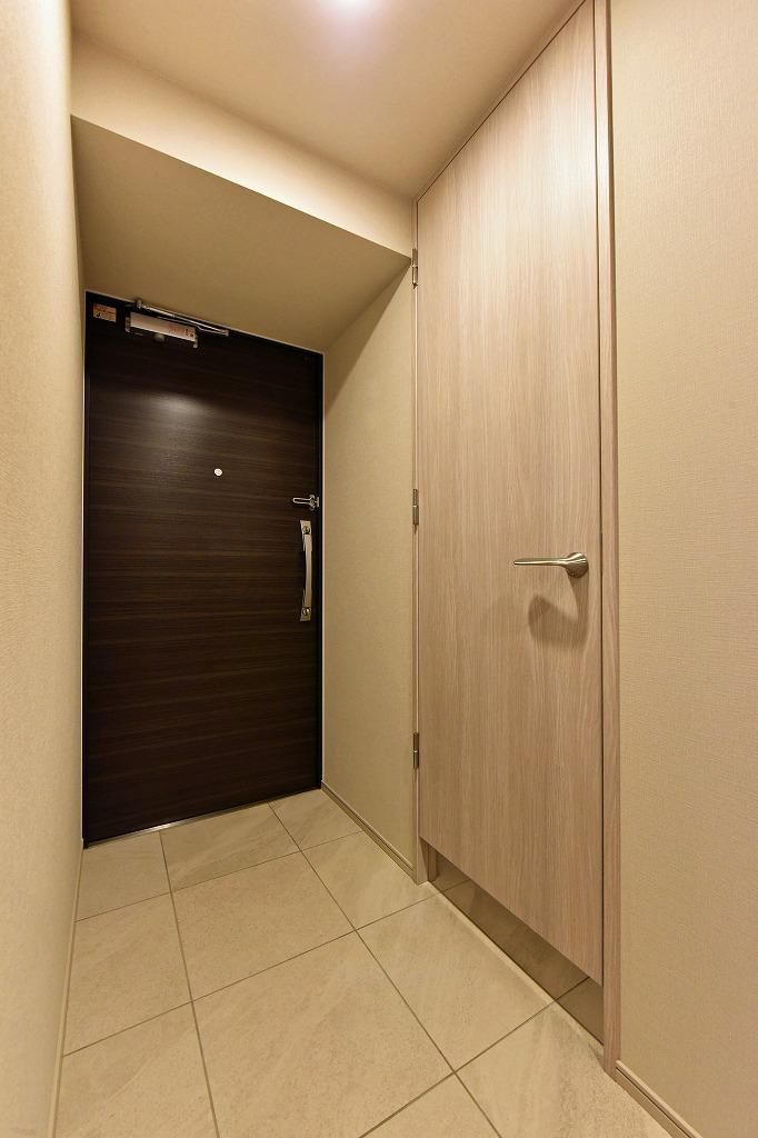 2LDK Apartment for Sale in Tsurumi Ward, Yokohama - Thumbnail 4