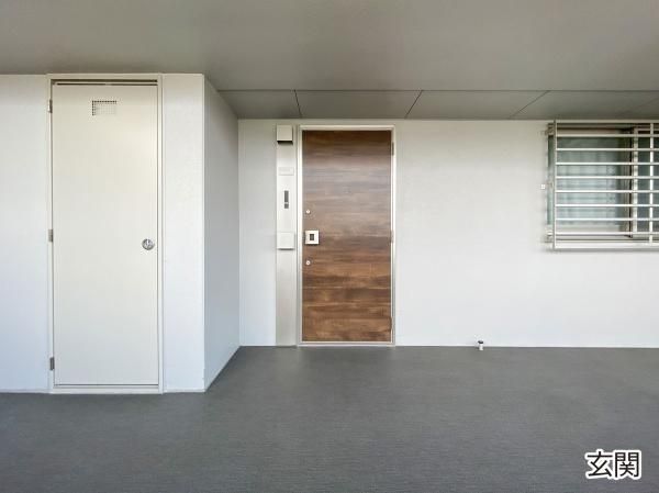 2LDK Apartment for Sale in Okinawa City, Okinawa - 77 sqm - Thumbnail 4