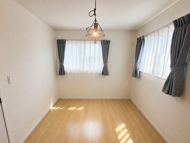 3LDK Detached House Near Yubane Station in Saitama City - Thumbnail 3
