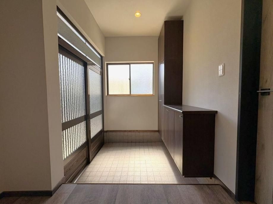 Renovated 4LDK House for Sale in Chuo City, Yamanashi - Thumbnail 4