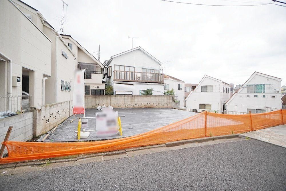 Land for Sale in Suginami, Tokyo – 175.68 sqm Plot - Thumbnail 2