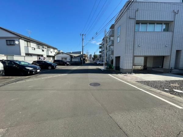 Modern Custom-Built House for Sale in Sendai, Miyagi - 2LDK+2S - Thumbnail 2
