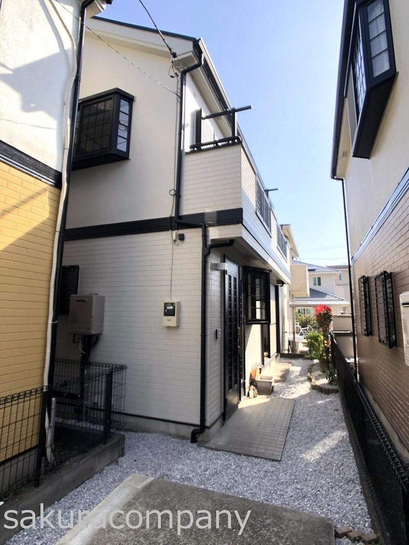 Renovated 3LDK House for Sale in Sagamihara, Kanagawa - Thumbnail 2