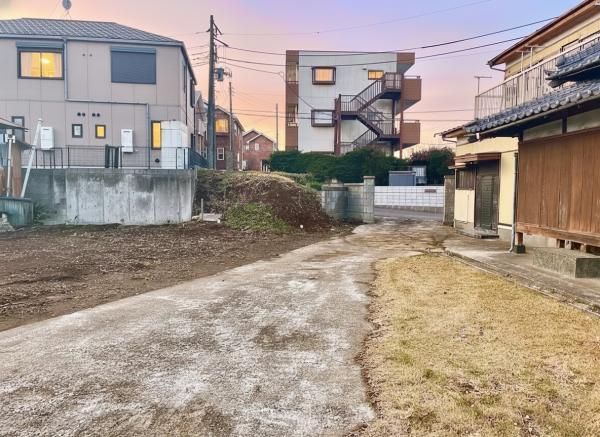 8DK Traditional House on 200 Tsubo Lot in Funabashi, Chiba - 39.8M Yen - Thumbnail 4