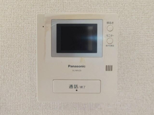 Renovated 4LDK House in Kisarazu, Chiba - 111.78 sqm - Thumbnail 2