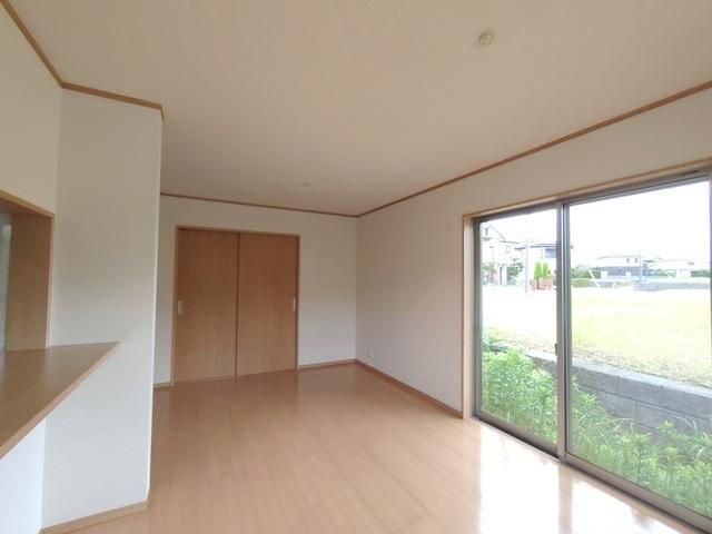 Renovated 4LDK House in Kisarazu, Chiba - 111.78 sqm - Thumbnail 3