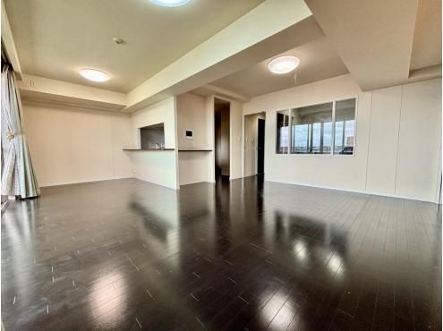 4LDK Condo in Funabashi, Chiba with Roof Balcony - Thumbnail 4