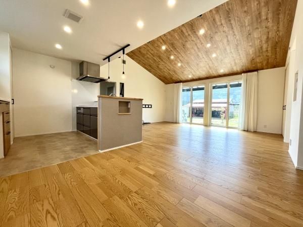 3LDK Custom-Built House for Sale in Tano-cho, Miyazaki City - Thumbnail 4