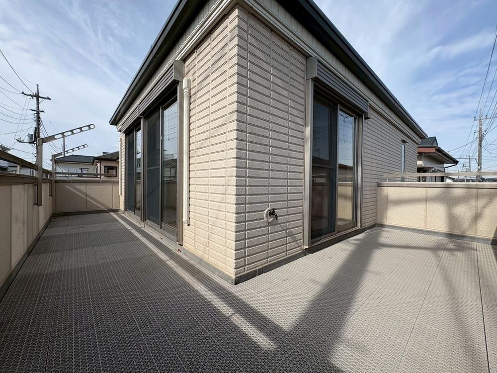 Renovated 3LDK Hebel Haus in Ageo, Saitama - 34.8M Yen - Thumbnail 4