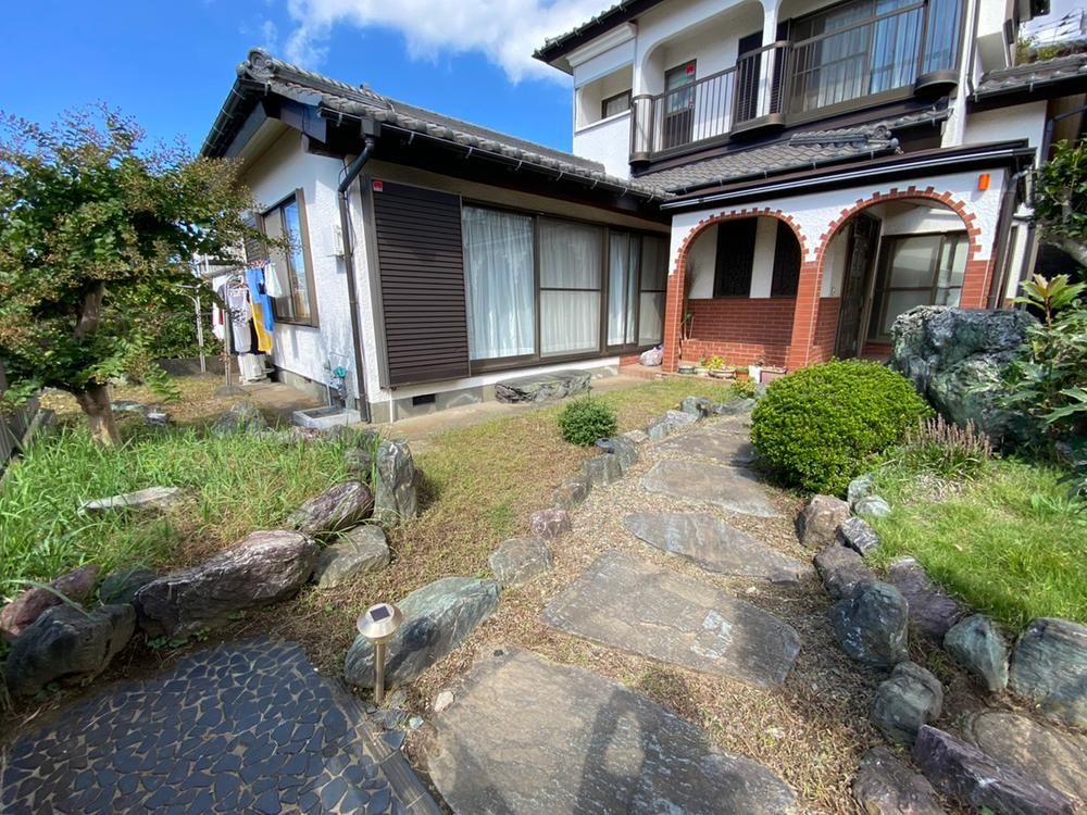 4LDK House with Mount Fuji Views in Kimitsu, Chiba - Thumbnail 3
