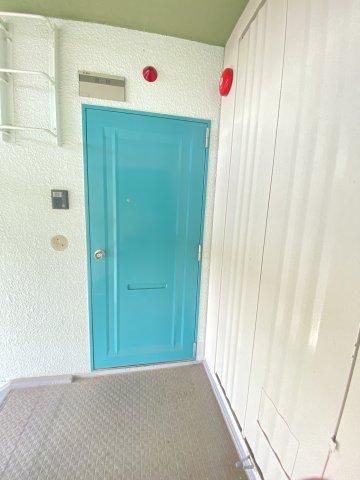 3LDK Top-Floor Apartment in Minuma Ward, Saitama City - Thumbnail 3