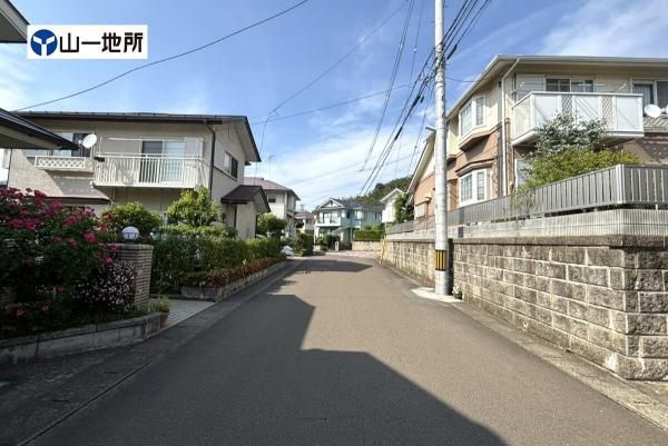 4LDK House for Sale in Minamiyoshinari, Sendai, Miyagi - Thumbnail 3
