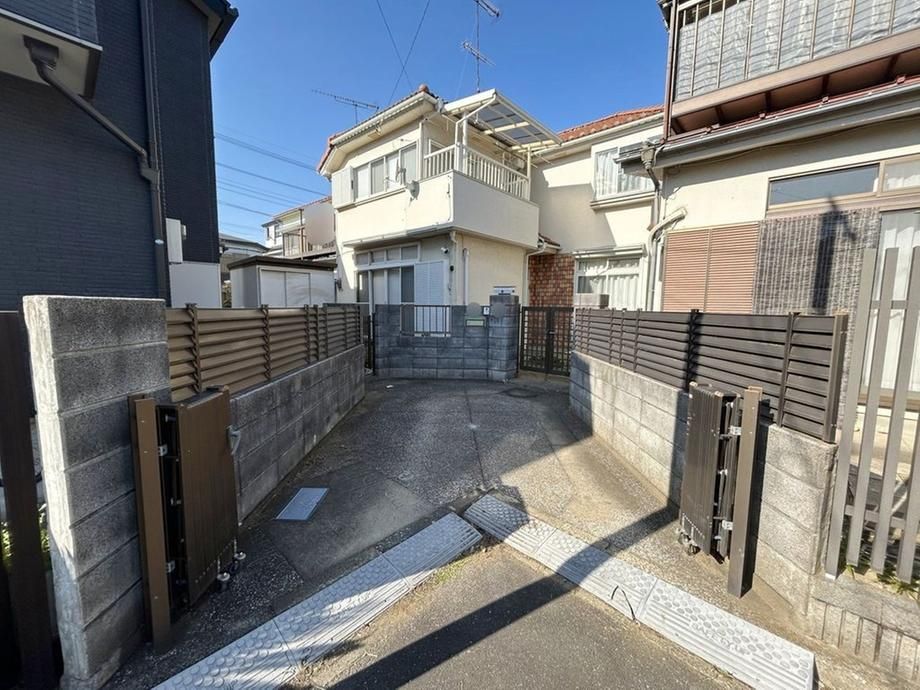 4LDK Detached House in Higashikurume, Tokyo - 25.7 Million Yen - Thumbnail 2
