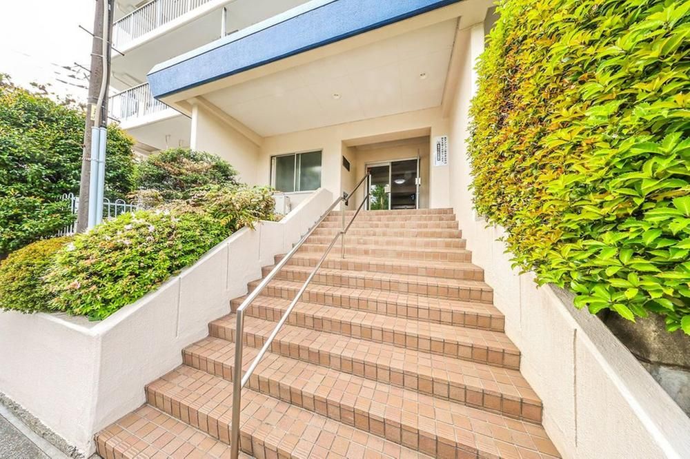 2DK Apartment for Sale in Miyamae-ku, Kawasaki, 47.23m2 - Thumbnail 3