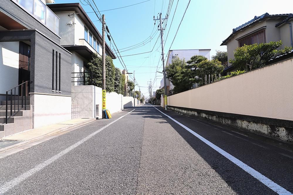 Building Land for Sale in Setagaya, Tokyo - 111.89 m² - Thumbnail 4