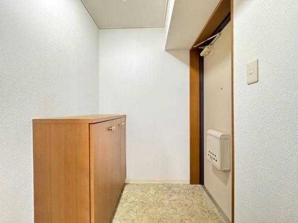 1LDK Apartment for Sale Near Nigatake Station in Sendai - Thumbnail 3