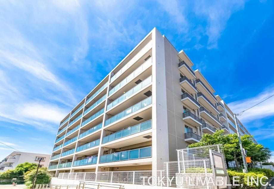 3LDK Apartment for Sale in Miyamae-ku, Kawasaki, 74.26m² - Image 1