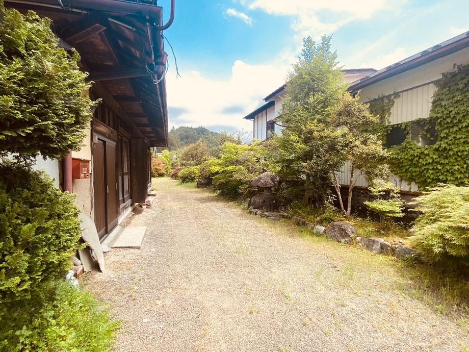5DK 115.7m² House in Kakuda, Miyagi with Large Garden - Thumbnail 2