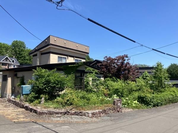 Land for Sale in Minami-ku, Sapporo - 405.88 sqm - Thumbnail 2