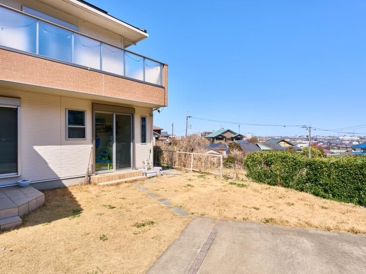 4LDK House for Sale in Inagi City near Minami-Tama Station - Thumbnail 2